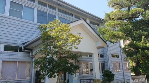 旧富沢図書館外観